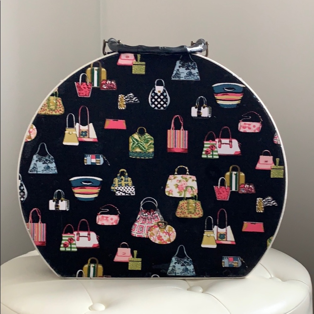 Vintage hat box